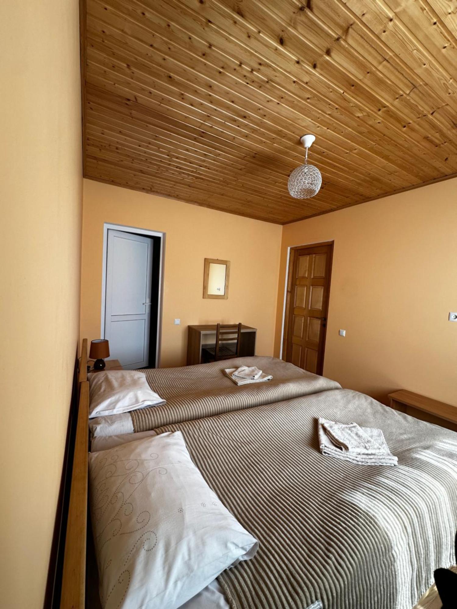Guest House Victor Zhabeshi Eksteriør bilde